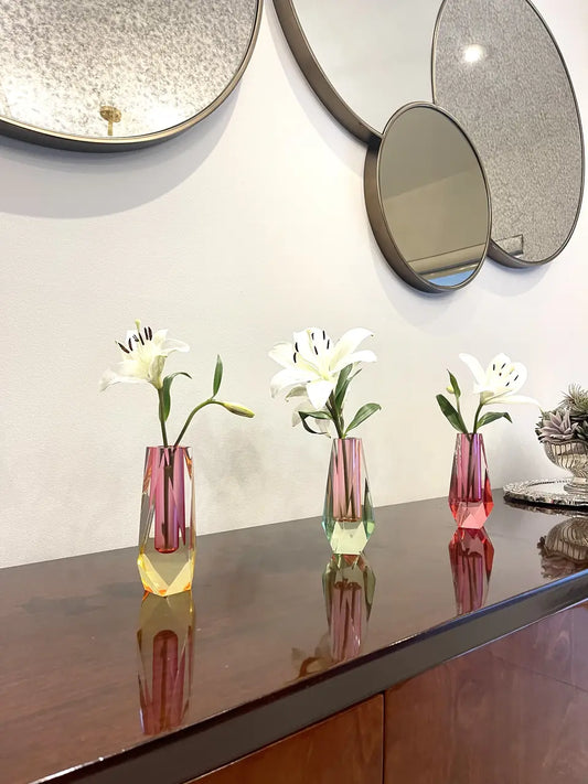 12 Inspiring Decorative Vase Arrangements to Try This Season